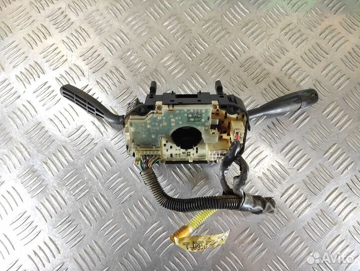 Переключатель подрулевой Daihatsu Atrai 7