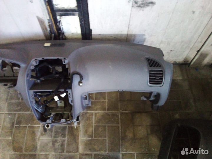 Панель hyundai accent торпедо