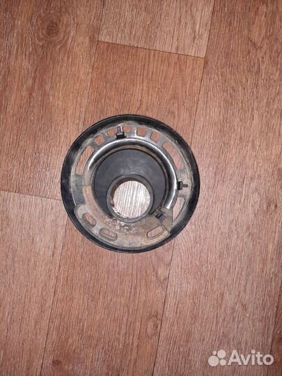 Чаша опора пружины для передней стойки