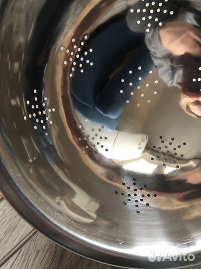 Дуршлаг с ручкой из нержавеющей стали диаметр 22