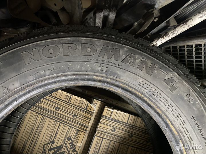Nordman Nordman 4 215/60 R16