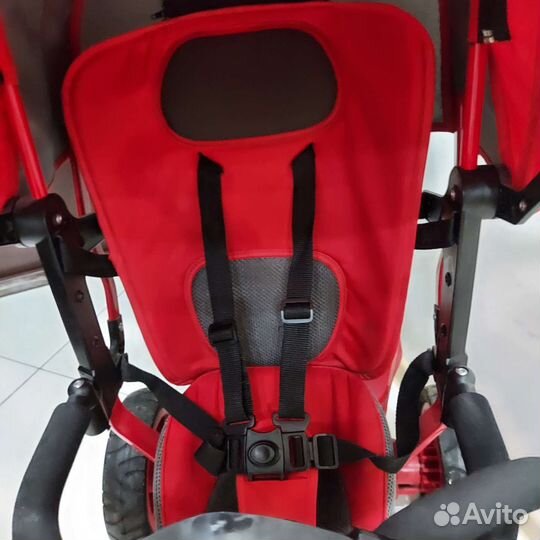 Велосипед трехколесный lamborghini