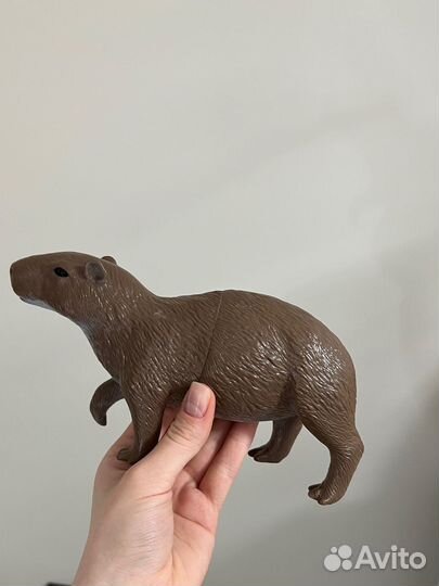 Морская свинка капибара игрушка пластик