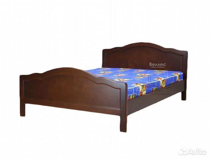 Двуспальная кровать деревянная массив