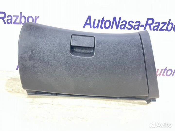 Бардачок Kia Ceed универсал G4FC 2012