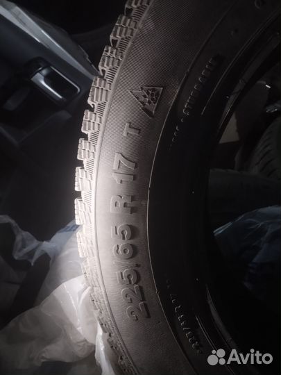 Continental Conti4x4IceContact 225/65 R17