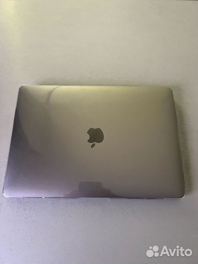 Apple MacBook air 13 2020 m1