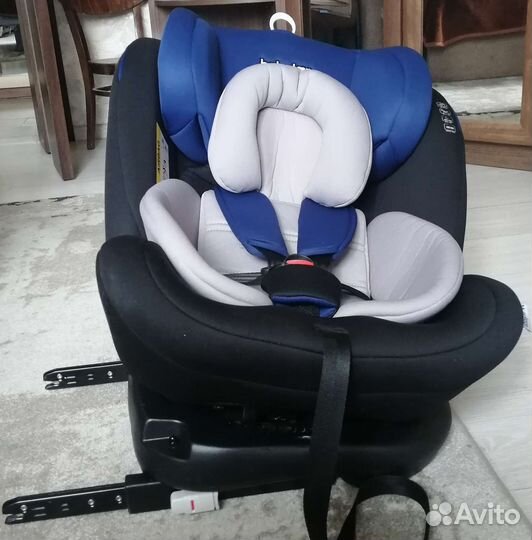 Детское автокресло от 0 до 36 с isofix