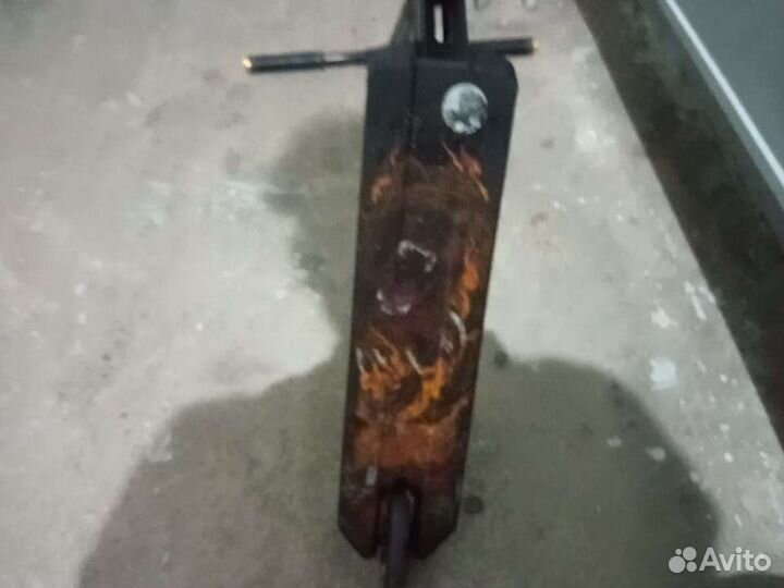 Самокат трюковой triad