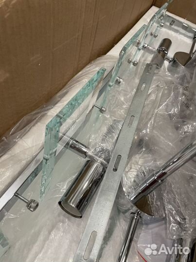 Люстра новая, Очень красивая,подвесная