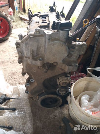 Продам Двигатель MR 20