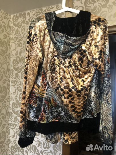 Костюм велюровый