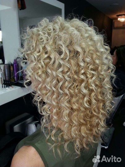 Свадебный стилист макияж прически локоны