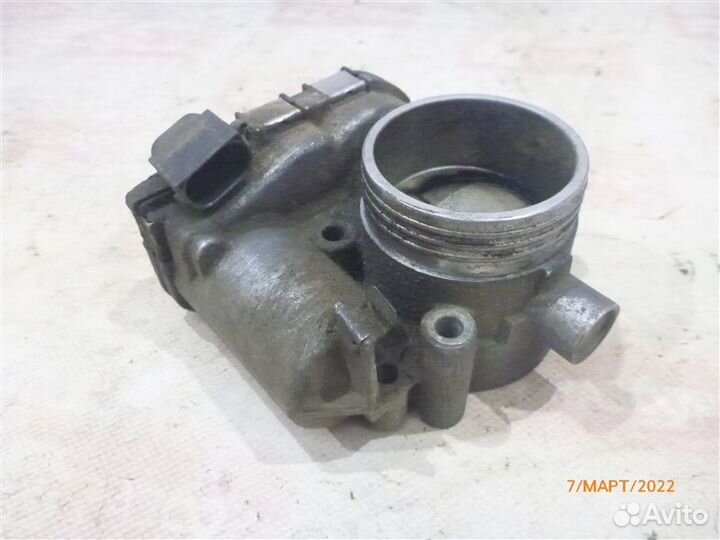 Заслонка дроссельная Лада Приора 2172 21126 2011