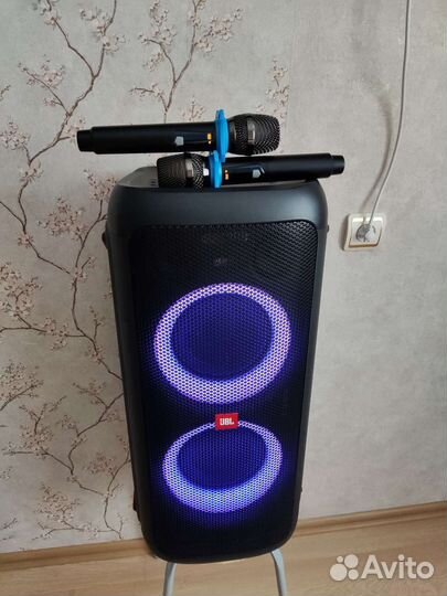 Колонка jbl partybox 300 караоке