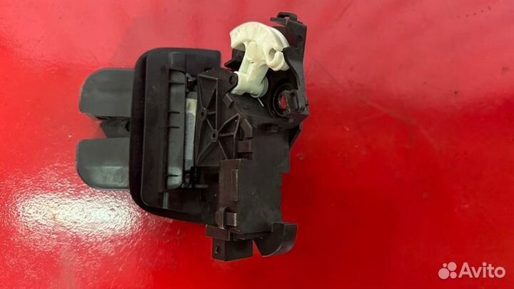 Замок багажника Audi A4 Allroad Quattro B7 ALT