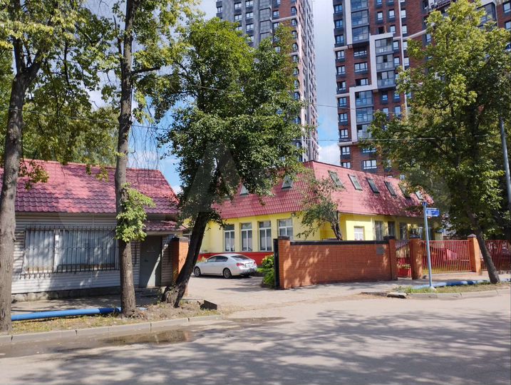 Здание, 1456.5 м²