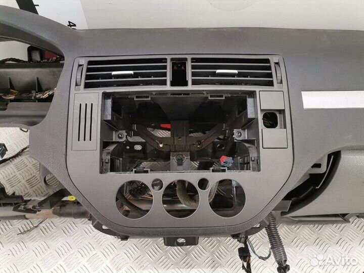 Торпедо (панель передняя) для Ford C-MAX 1 1745856