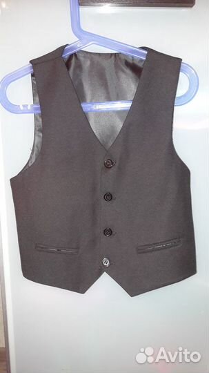 Школьный костюм 