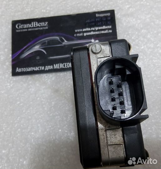 Датчик радарный Mercedes W205 A0009053111