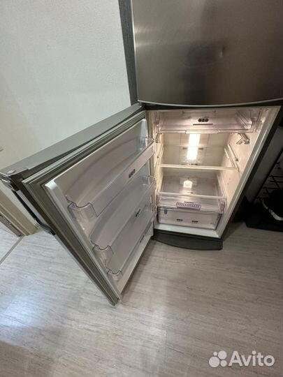 Холодильник в отличном состоянии