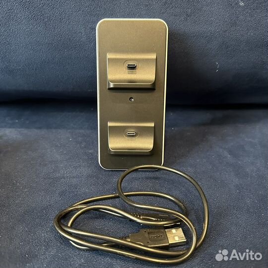 Зарядная станция для 2-х геймпадов DualSense PS5