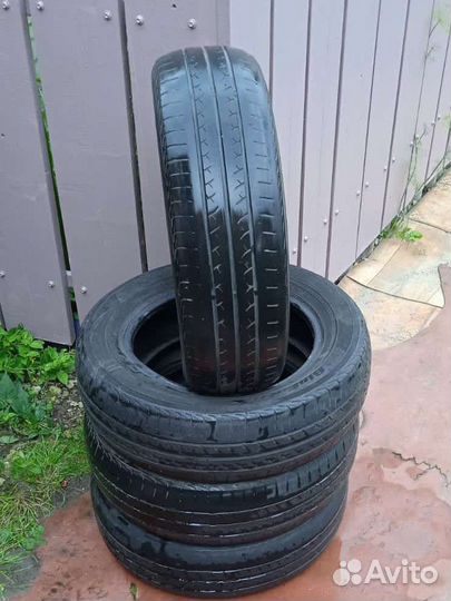 Yokohama BluEarth AE01 175/65 R14 82T