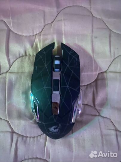 Игровая мышь беспроводная, бесшумная