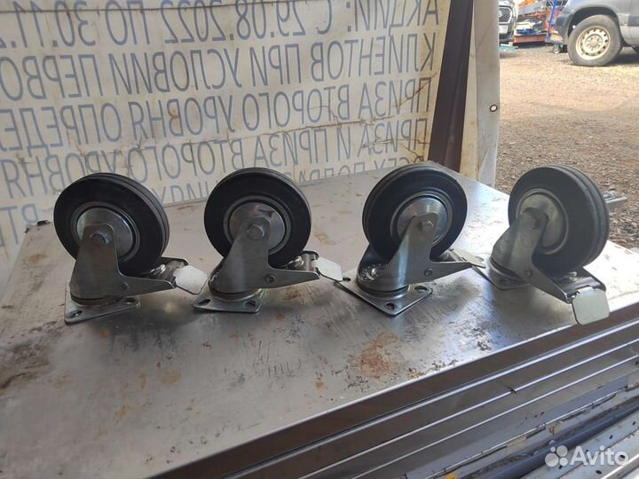 Колеса промышленные поворотные с тормозом