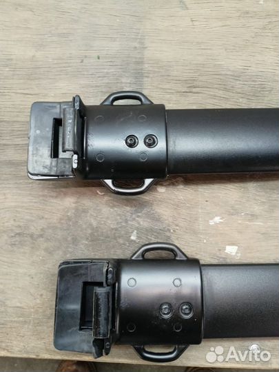 Поперечины на релинги Lexus GX460