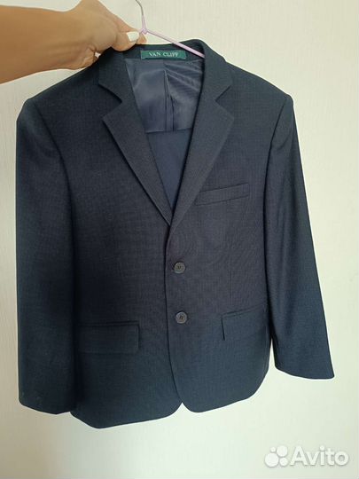 Костюм пиджак и брюки на мальчика