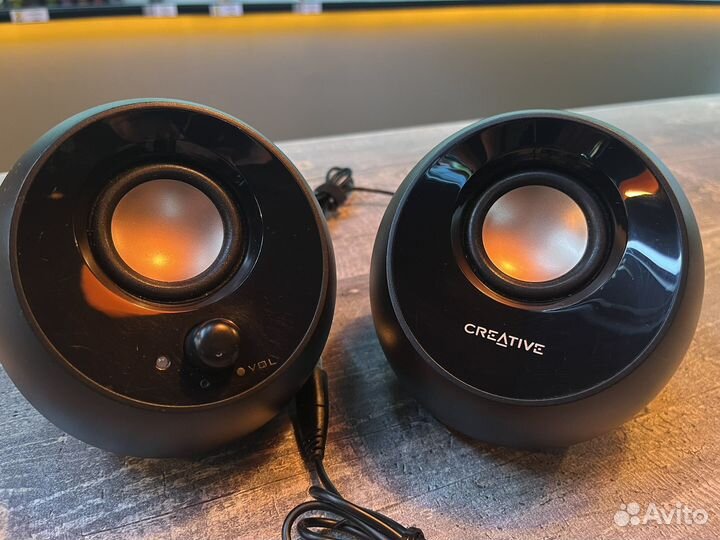 Колонки для компьютера Creative Pebble MF1680