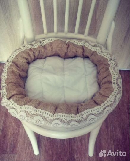 Лежанка для кошек и собак