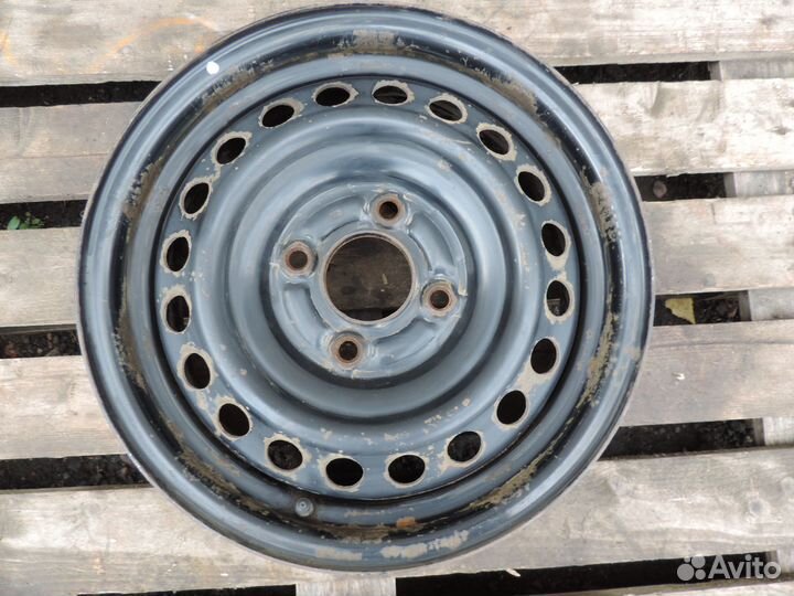 Диск Hyundai R-15 4x114,3