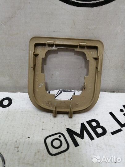 Пластик Mercedes W216 W221