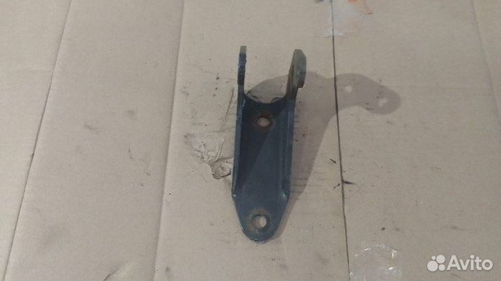 Кронштейн амортизатора правый Man Tgl