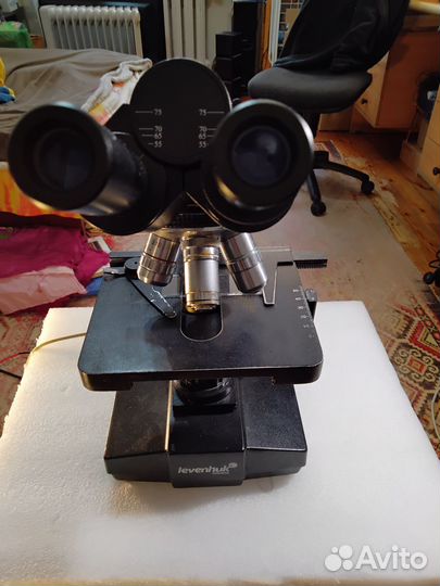 Микроскоп Levenhuk 850B бинокулярный