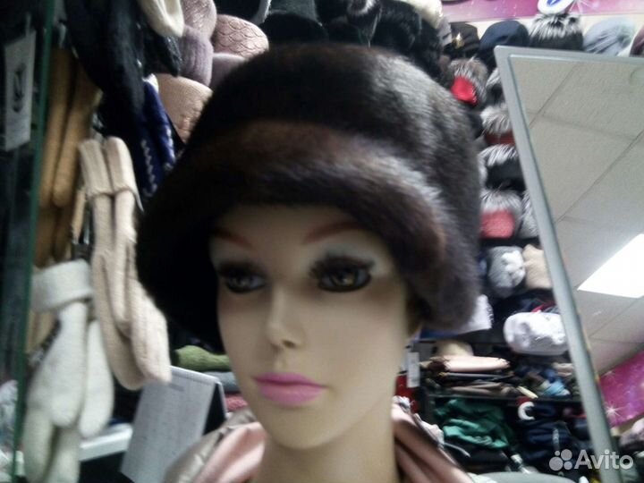 Шляпка новая из цельной шкурки норки