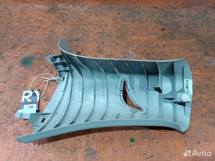 Обшивка багажника Toyota Wish ZNE14G (Заднее Левое Верхнее)