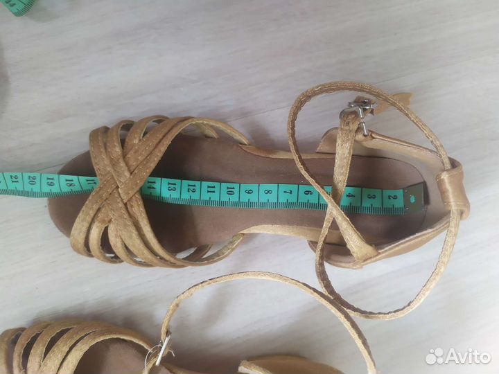 Туфли детские для танцев