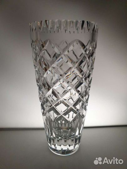 Вазы хрустальные. Подсвечники. Германия