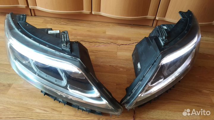 Фары KIA Sorento 2 XM