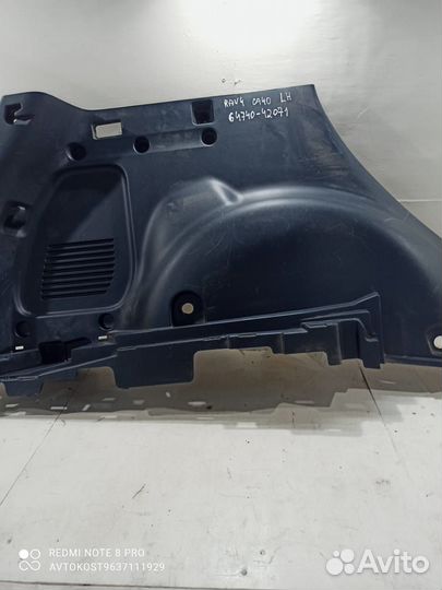 Обшивка багажника левая Toyota Rav4 40