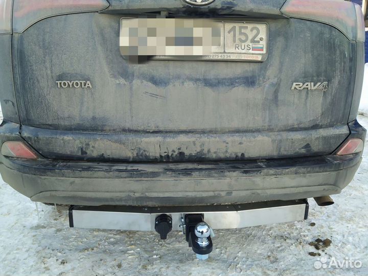 Фаркоп на Toyota RAV4 2013- 2019 без подрезки