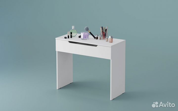 Туалетный столик 