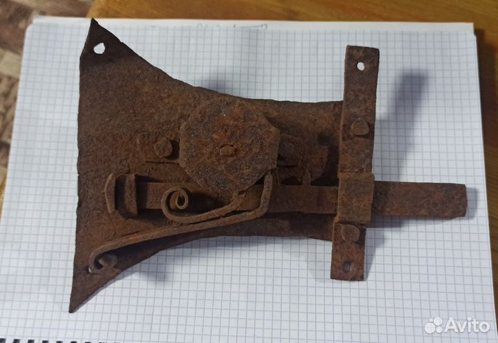 Замок кованный врезной старинный