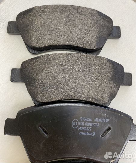 Тормозные колодки перед renault