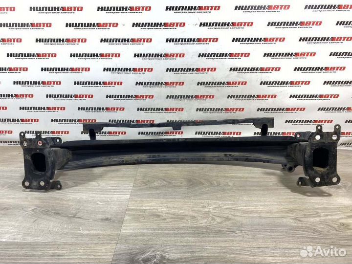 Усилитель переднего бампера Skoda Octavia A5 1Z