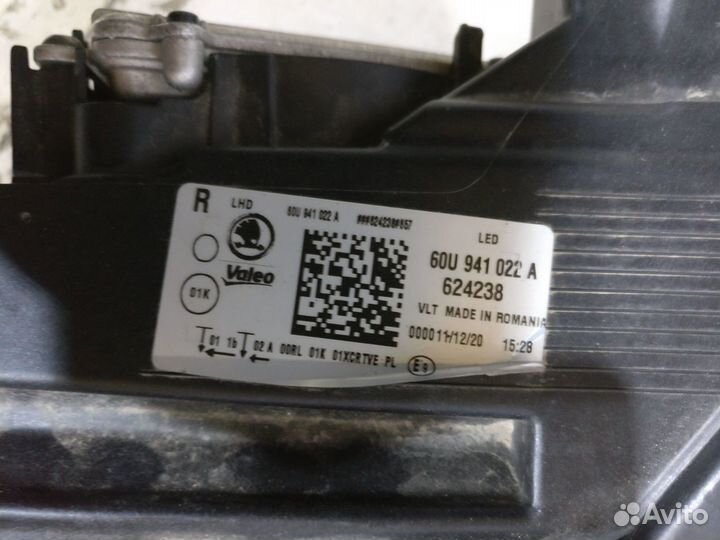 Фара Правая Skoda Rapid 20- Бу оригинал