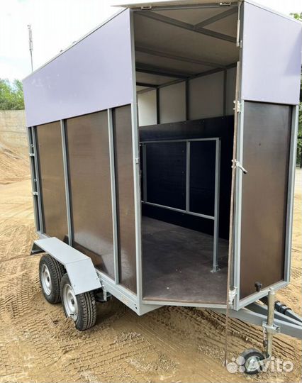 Прицеп коневозка